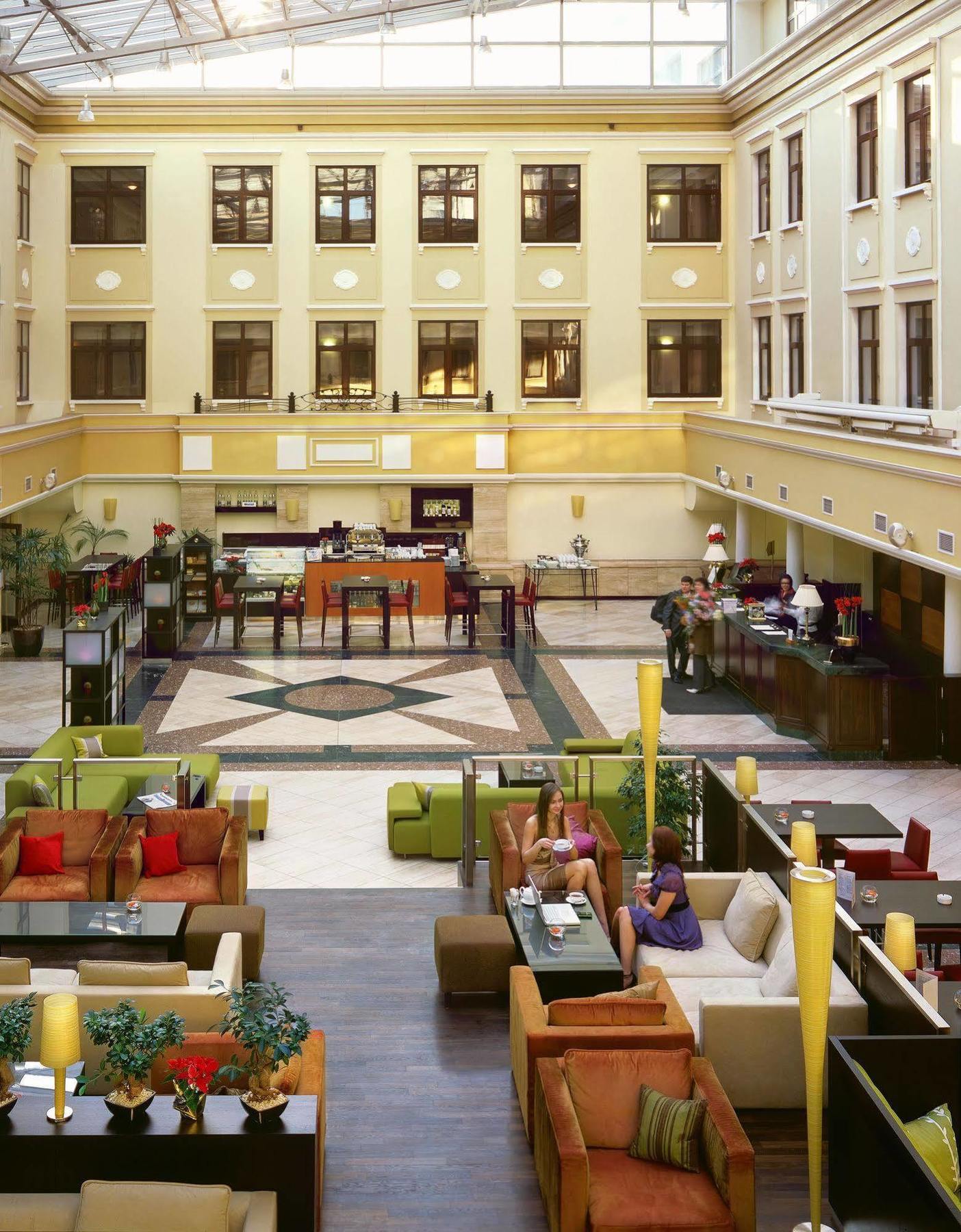 Courtyard By Marriott Moscow City Center Interior foto